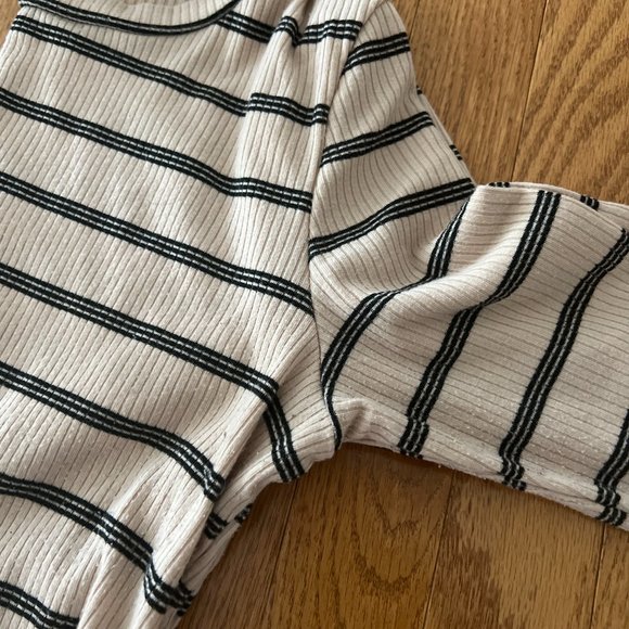 Set of 3 Maternity Tops - Picture 11 of 12